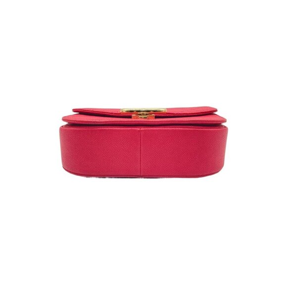 Chanel Quilted Curve Cuba Flap Bag Red - Picture 5 of 8